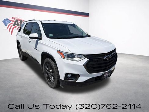 Used 2021 Chevrolet Traverse RS w/ LPO, Floor Liner Package AWD/4WD image 3