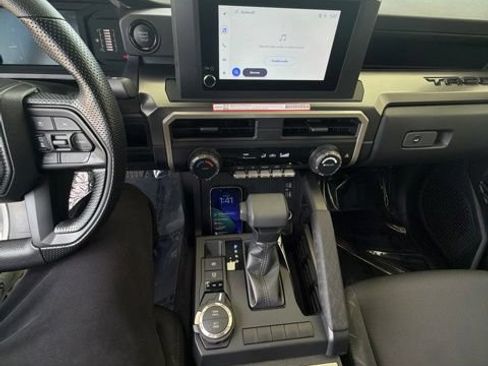 Used 2026 Toyota Tacoma SR5 AWD/4WD image 20
