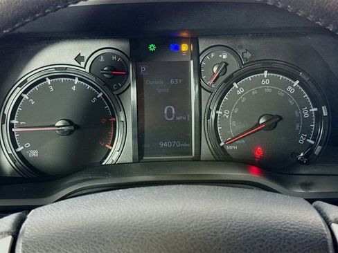 Certified 2022 Toyota 4Runner Trail Special Edition AWD/4WD image 20