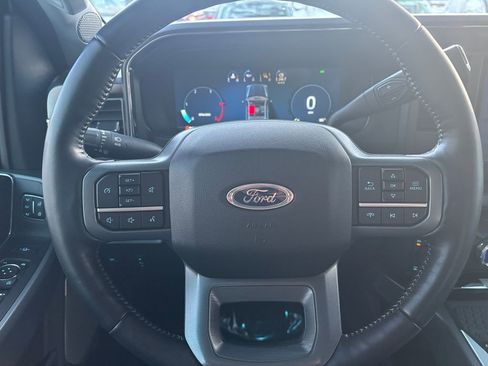 Used 2024 Ford F350 Lariat w/ Chrome Package image 34