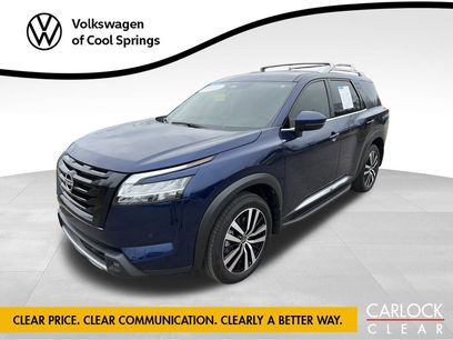 Used 2024 Nissan Pathfinder Platinum w/ Lighting Package (N93)