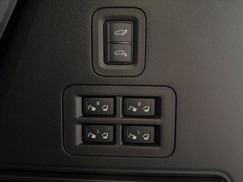 New 2026 INFINITI QX80 4WD image 37