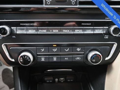 Used 2018 Kia Optima LX w/ 17" Alloy Wheels Package FWD image 21