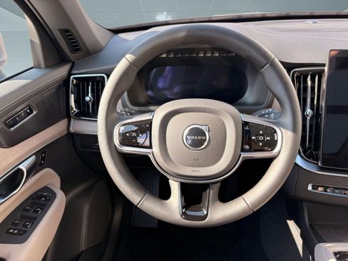 New 2026 Volvo XC90 B6 Plus w/ Protection Package Premier AWD/4WD image 16