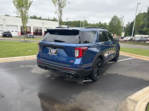 Used 2021 Ford Explorer ST w/ Equipment Group 401A AWD/4WD image 9