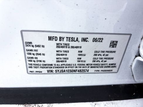 Used 2022 Tesla Model S image 44
