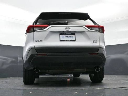 Used 2025 Toyota RAV4 XLE image 38