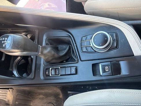 Used 2018 BMW X1 xDrive28i w/ Convenience Package AWD/4WD image 13