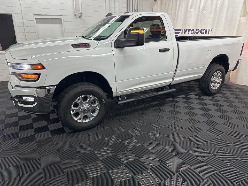 Used 2025 RAM 2500 Tradesman AWD/4WD image 5