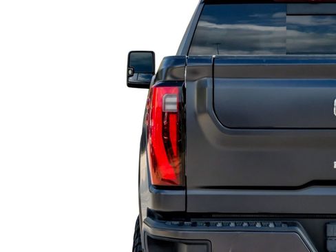 Used 2024 GMC Sierra 2500 Denali Ultimate w/ Max Trailering Package image 48