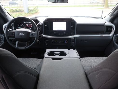 Used 2023 Ford F150 XLT AWD/4WD image 32