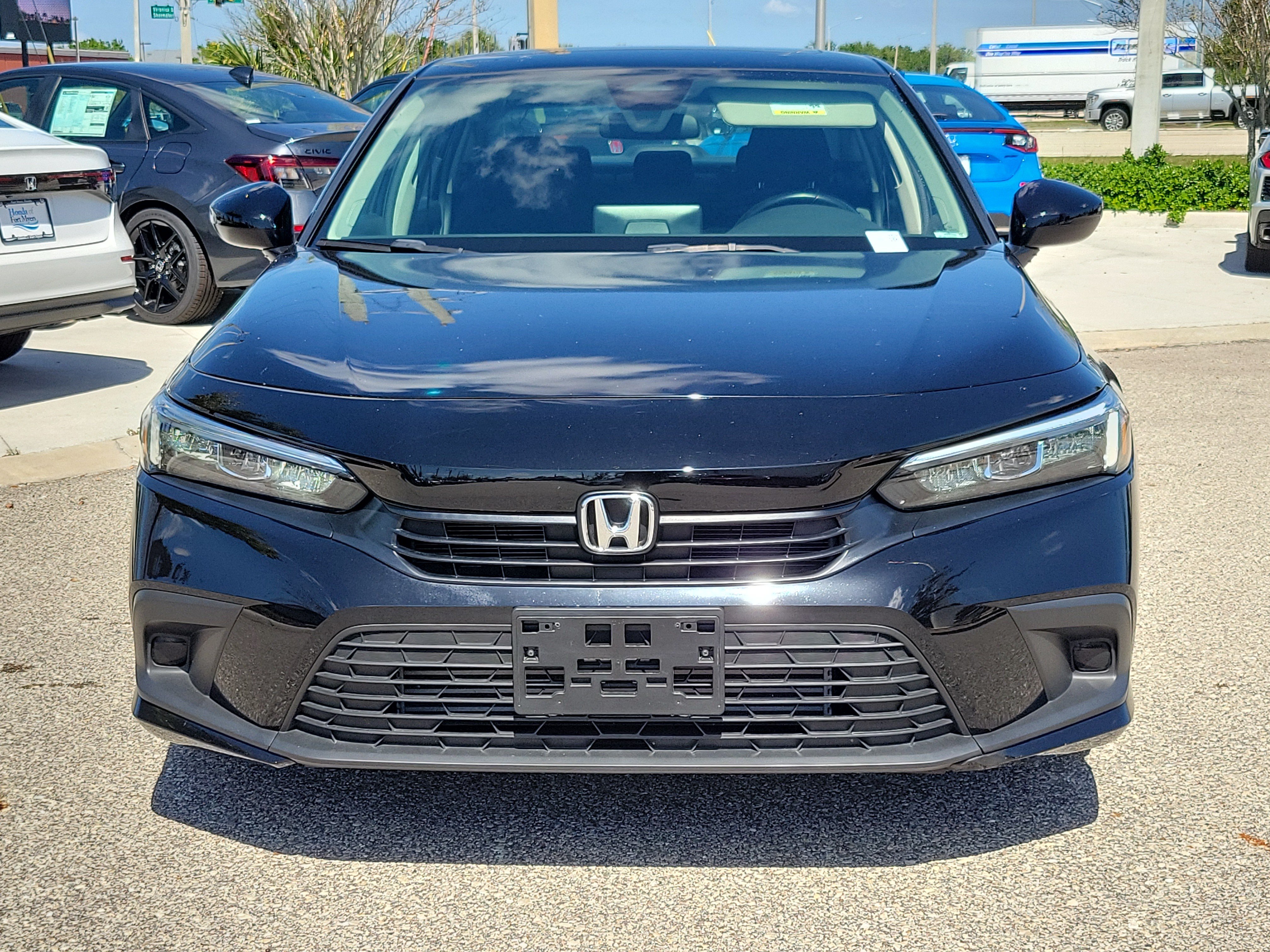 Used 2024 Honda Civic EX image 2