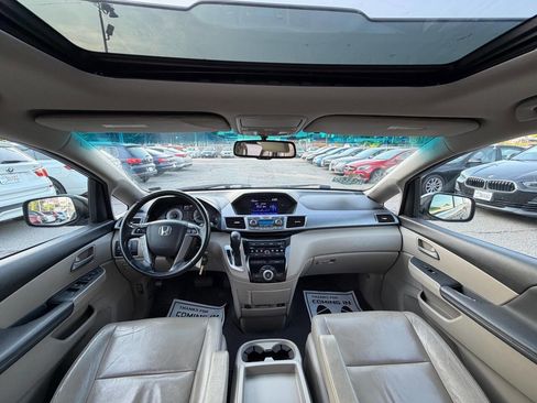 Used 2011 Honda Odyssey EX-L image 14