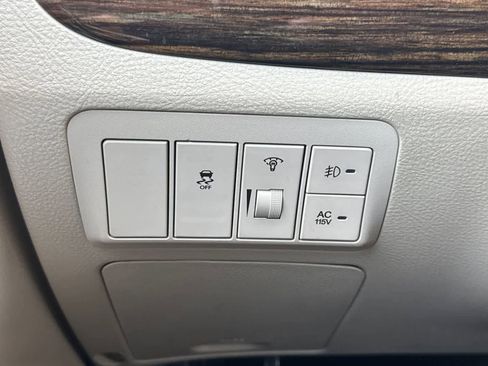 Used 2011 Hyundai Santa Fe Limited FWD image 28