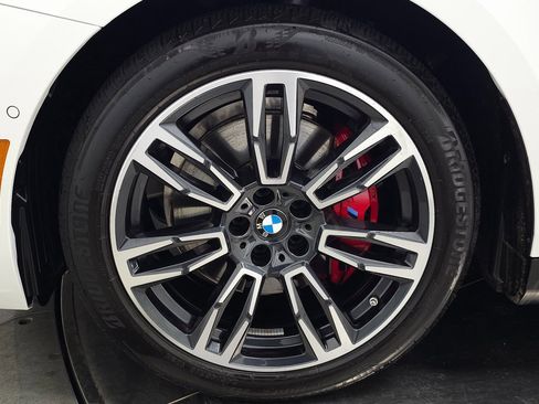 Certified 2025 BMW 530i xDrive w/ M Sport Package image 14