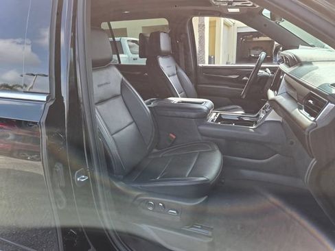 Certified 2023 GMC Yukon XL Denali w/ Denali Reserve Package AWD/4WD image 20
