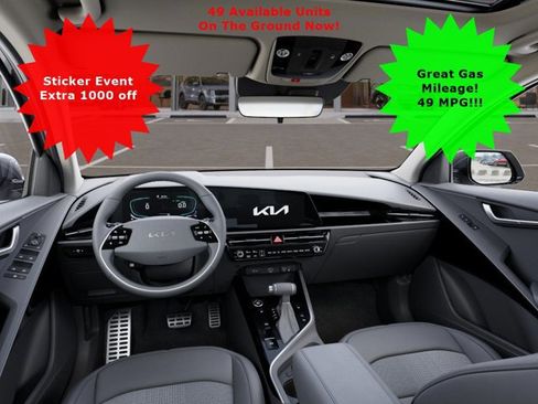 New 2025 Kia Niro EX Touring image 15