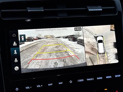 Used 2023 Hyundai Tucson Limited image 23