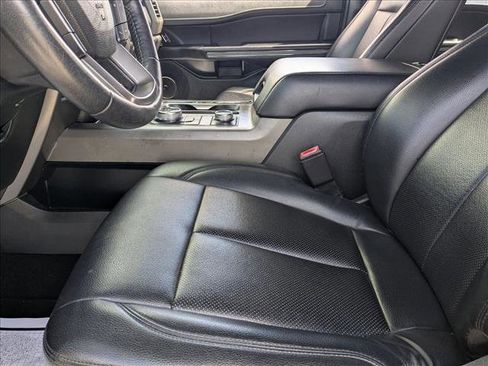 Used 2019 Ford Expedition XLT w/ Equipment Group 201A image 14