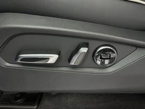 Used 2026 Acura MDX SH-AWD w/ Advance Package image 11