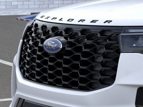 New 2026 Ford Explorer ST-Line AWD/4WD image 17