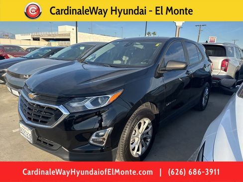 Used 2020 Chevrolet Equinox LS w/ LS Convenience Package image 1