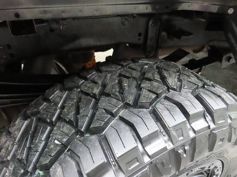 Used 2023 Ford F250 XLT w/ XLT Premium Package AWD/4WD image 45