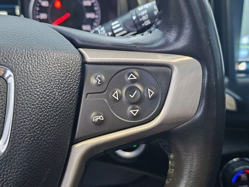 Used 2018 GMC Terrain Denali w/ Advanced Safety Package image 35