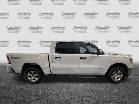 Used 2024 RAM 1500 Big Horn AWD/4WD image 11
