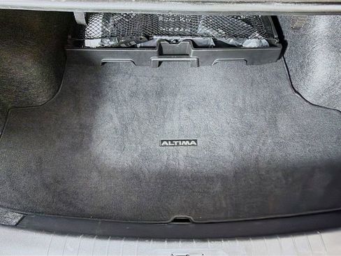 Used 2023 Nissan Altima 2.5 SL FWD image 15