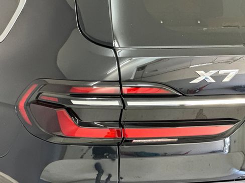 New 2026 BMW X7 xDrive40i image 12