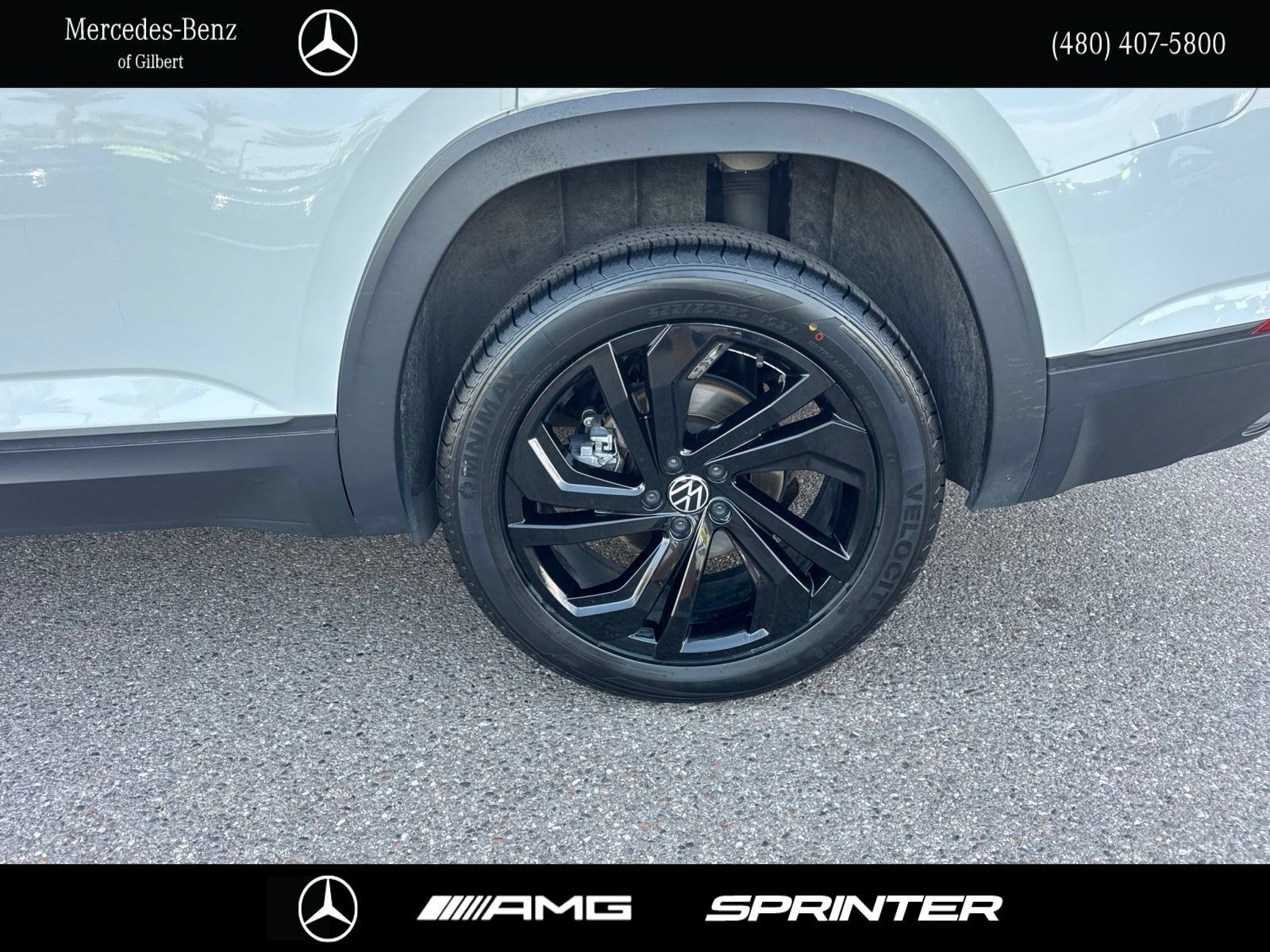 Used 2023 Volkswagen Atlas SE w/ Black Wheel Package FWD image 7