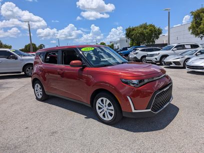Used 2023 Kia Soul LX