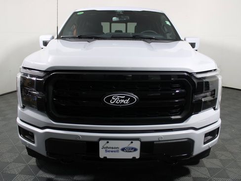 Used 2025 Ford F150 Lariat w/ Equipment Group 502A High image 3