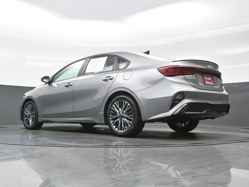 Used 2024 Kia Forte GT-Line w/ GT-Line Premium Package FWD image 30
