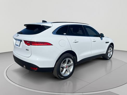 Used 2020 Jaguar F-PACE Premium AWD/4WD image 5