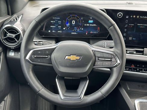 Certified 2025 Chevrolet Equinox LT w/ Convenience Package II image 13
