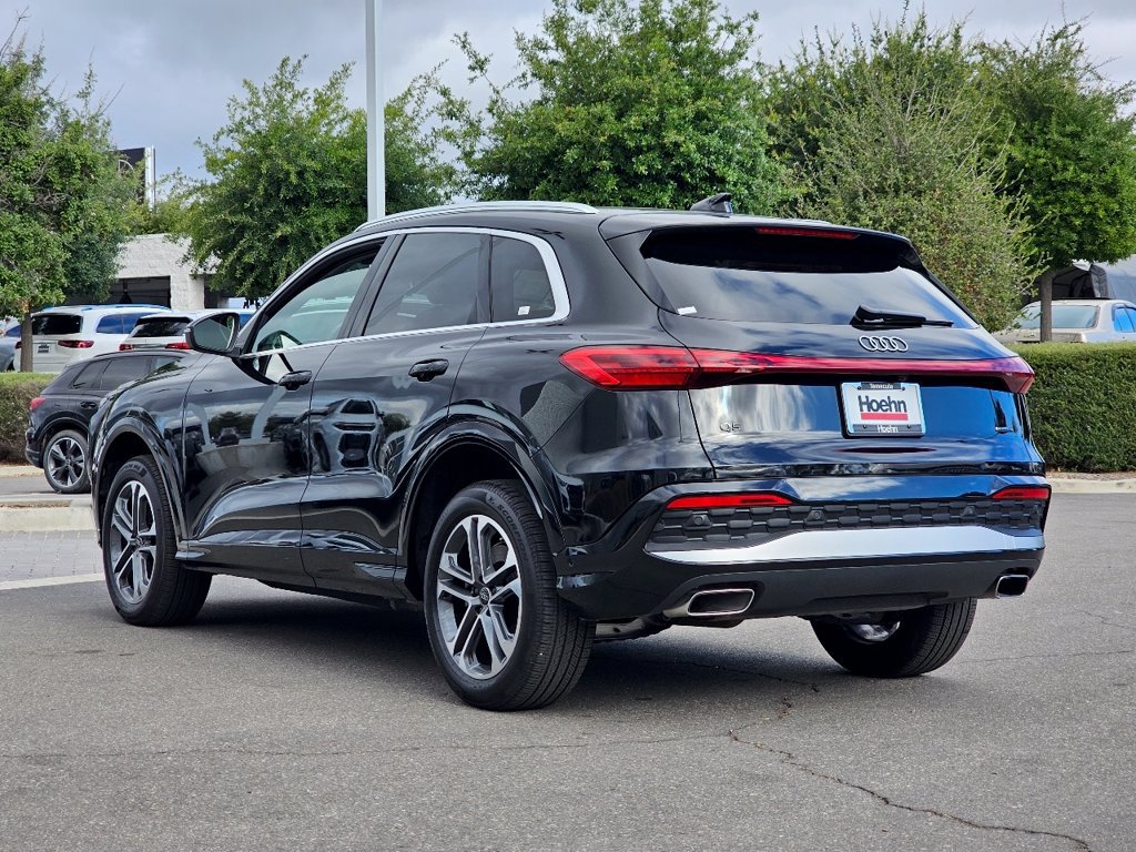 Used 2025 Audi Q5 Premium w/ Convenience Package AWD/4WD image 9