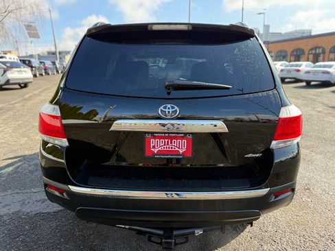 Used 2013 Toyota Highlander Limited image 6