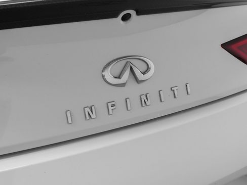 Used 2018 INFINITI Q60 3.0t Sport w/ Sensory Package 3.0T Sport AWD/4WD image 20