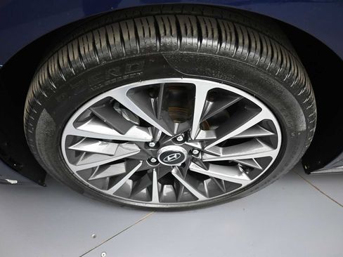 Certified 2022 Hyundai Sonata Limited FWD image 14