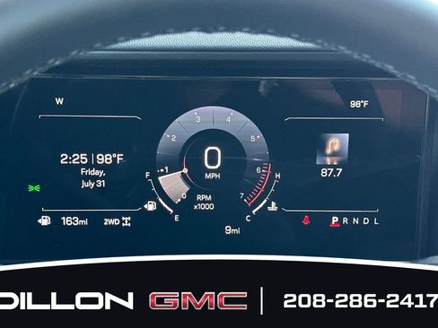 New 2026 GMC Terrain Elevation w/ Elevation Premium Package AWD/4WD image 24