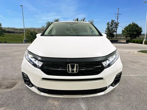 New 2026 Honda Odyssey Elite image 8