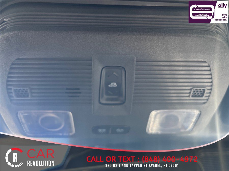 Used 2025 Ford Mustang Premium RWD image 19