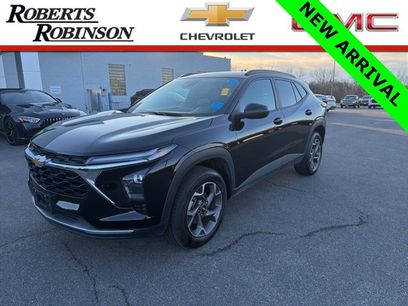 Used 2025 Chevrolet Trax LT w/ LT Convenience Package