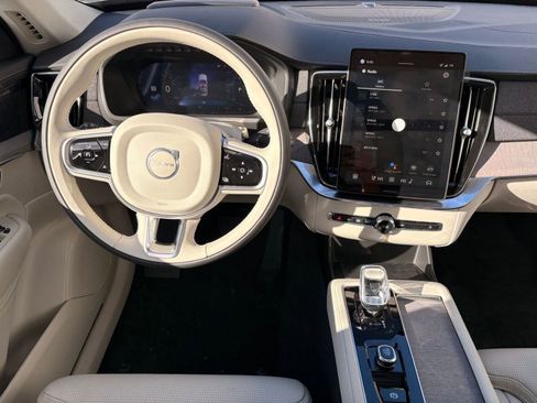 New 2026 Volvo XC90 B6 Ultra w/ Protection Package AWD/4WD image 23