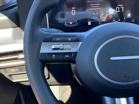 Used 2025 Hyundai Sonata SE image 11