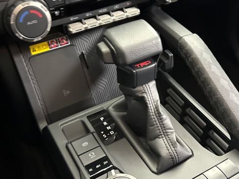 Used 2025 Toyota 4Runner TRD Off-Road Premium w/ Tow Technology Package AWD/4WD image 36