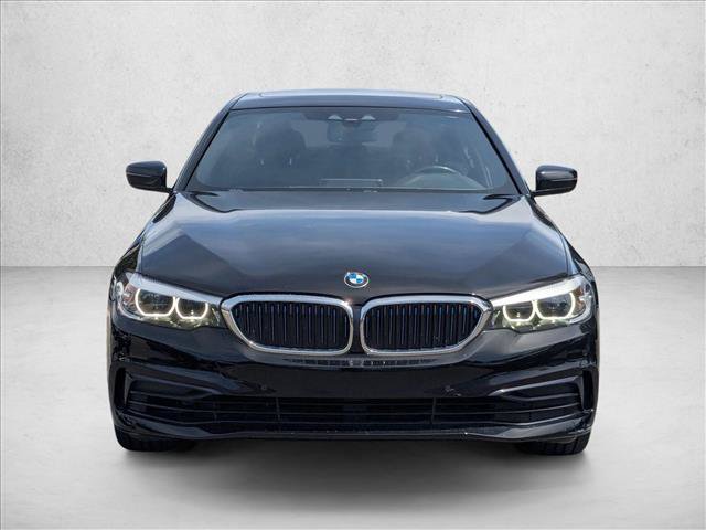 Used 2019 BMW 530e w/ Convenience Package RWD image 2
