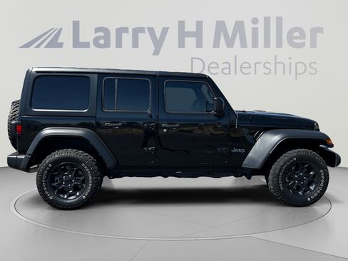 Used 2023 Jeep Wrangler Unlimited w/ 8.4" Radio Group AWD/4WD image 6
